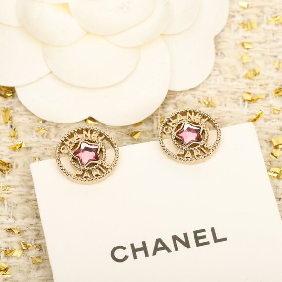 CHANEL Pink Star Stud Earrings with Cutout Logo – Chic & Feminine - Picture 2 of 6
